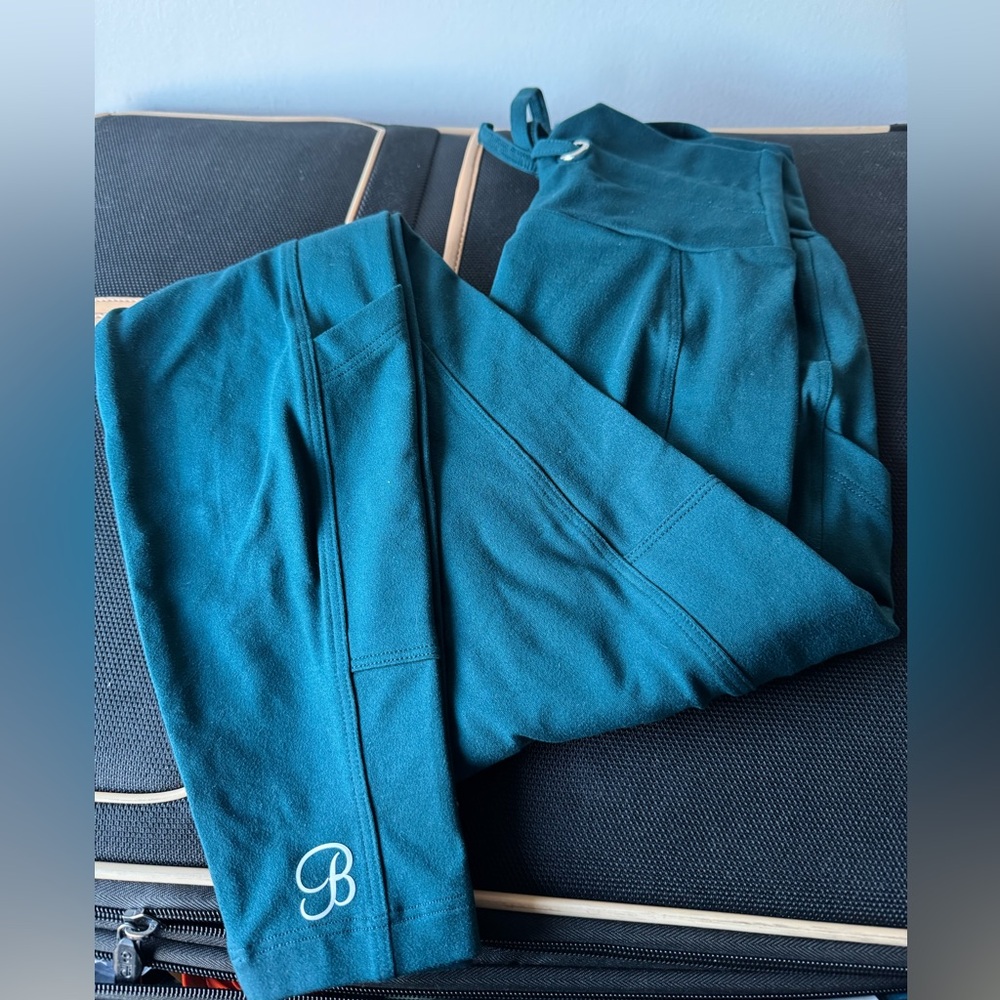 Bomshell sportswear leggings empower SM S small